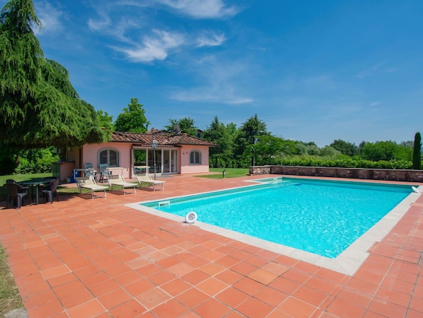 Piscine, Biens, Hacienda, Villa, Caractéristique De L'Eau, Ferme, Aménagement Paysager, Tuile, Eco HÎtel, Cour