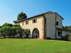 Ciel, Plante, Bâtiment, Propriété, Fenêtre, Arbre, Lot Terre, Herbe, Maison, Porte