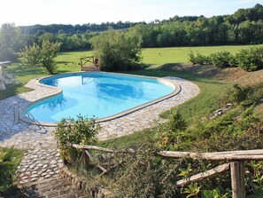 Wasser, Pflanze, Wasservorräte, Natürliche Landschaft, Schwimmbad, Botanik, Himmel, Baum, Grundstueck, Vegetation