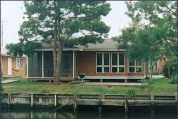 7641Exterior1