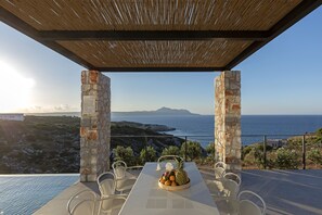 Feel the vibes of Cretan sea views