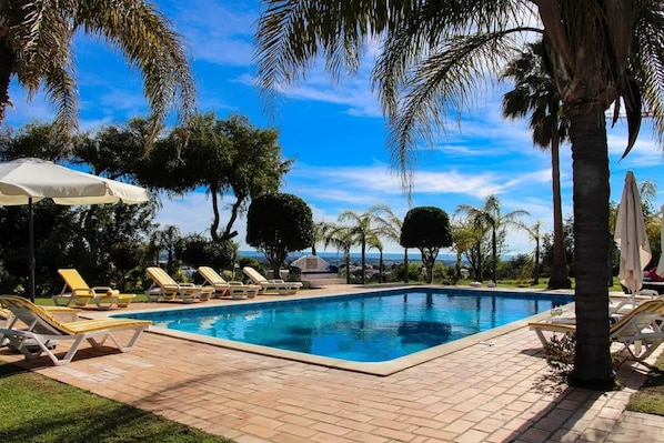Poolblick