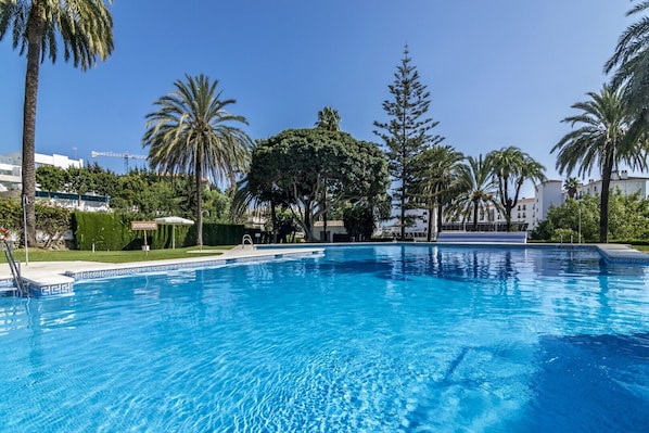 Andalucia Garden Club Puerto Banus 2 bedroom apartment 2 bathroom apartment