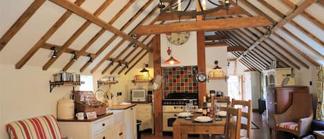 The Hayloft Living Room/Kitchen