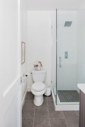 Walk in shower