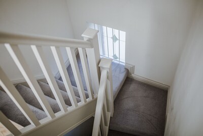 4 Bedrooms, sleeping 6,  just 2 minutes walk from Hebden Bridge town square .