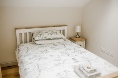 4 Bedrooms, sleeping 6,  just 2 minutes walk from Hebden Bridge town square .