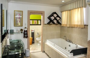 En Suite bathroom