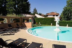 Utomhuspool