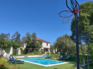 Basket
