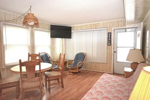 LIVING-AREA