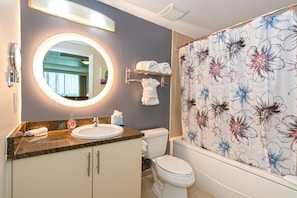 2nd Bathroom adjacent to living/kitchen area of #1611