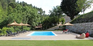 Utomhuspool