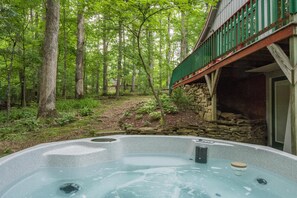 Bain à remous extérieur