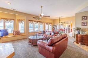 Lakeview living room