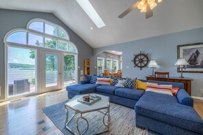 Lakeview living room