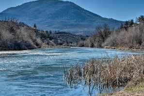 Klamath River Access On-Site