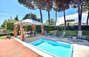 pool