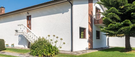 Planta, Propiedad, Cielo, Edificio, Árbol, El Terreno Del Lote, Arquitectura, Barrio Residencial, Bienes Raíces