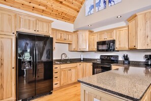 plenty of counter space for meal prep