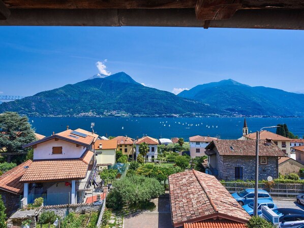 Ciel, Jour, Montagne, Propriété, Plante, Bleu, Bleu Azur, La Nature, Bâtiment, Nuage