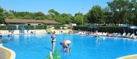 Acqua, Cielo, Piscina, Albero, Pianta, Tempo Libero, Divertimento, Resort Citta ', Ricreazione, Erba