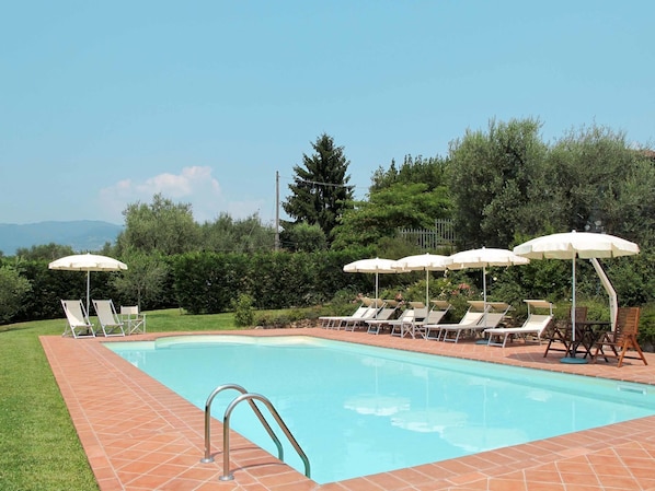 Water, Sky, Plant, Swimming Pool, Cloud, Umbrella, Chair, Tree, Outdoor Furniture, Shade