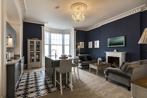 Fisherman's Catch - 2 Bedroom Apartment - Tenby (414)