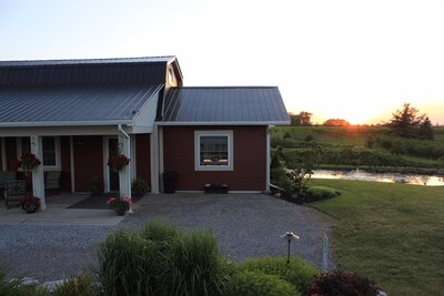 Red Haven Hideaway is a renovated barn nestled in the Niagara's wine country