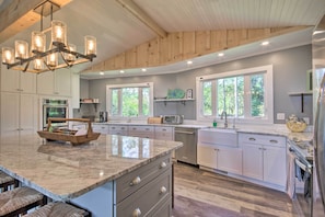 Kitchen | Stainless Steel Appliances | Blender