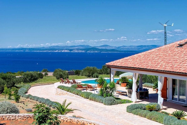 Magnificent Hvar Villa | 7 Bedrooms | Villa Lambik | Beautiful Sea Views & Private Heated Swimming Pool