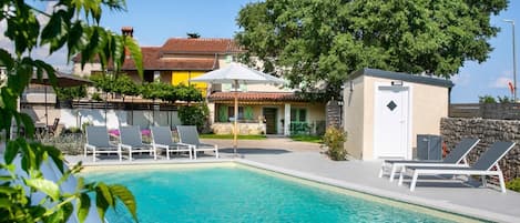 Holiday Home Swimming Pool