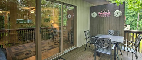 Hot Springs Village Vacation Rental | Condo | 3BR | 2BA | 1,528 Sq Ft