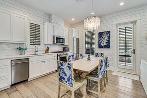 Dining Room/Kitchen, 1st Floor