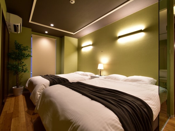 2 double beds