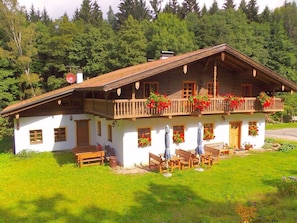Ferienwohnung-2, 51 m², parterre, lichtdurchflutet-front-14-2014