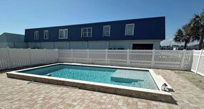 *New Private Pool* (approximately 30x15) can be heated 3/1-5/30 and 9/1-11/1 if air temp is not below 55F.