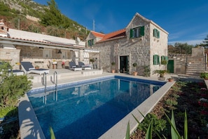 Exquisite Brac Villa | 3 Bedrooms | Villa Belle Murvica | Overlooking the Adriatic Sea & Private Pool | Murvica