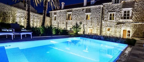 Luxury Dubrovnik Villa | 6 Bedrooms | Villa Gomila | Perfect for Larger Groups & Fantastic Sea Views | Zaton by Villamore