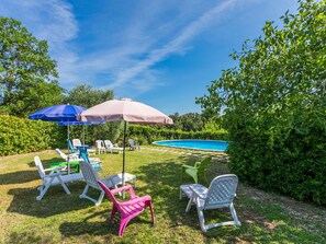 Sky, Cloud, Plant, Furniture, Property, Umbrella, Chair, Water, Outdoor Furniture, Shade