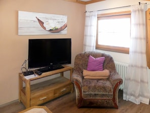 Zimmer, Möbel, Eigentum, Wohnzimmer, Interior Design, Tabelle, Couch, Haus, Zuhause, Fussboden