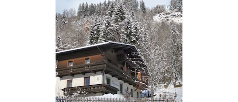Snow, Winter, Freezing, House, Sky, Tree, Home, Mountain, Architecture, Building