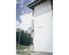 Building, Plant, Cloud, Sky, Property, Window, House, Tree, Shade