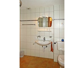 Spiegel, Zapfhahn, Bad Sink, Sinken, Armatur, Badezimmer, Lila, Interior Design