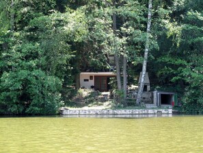 L'Eau, Plante, Bâtiment, Arbre, Paysage Naturel, Lac, Cours D'Eau, Fenêtre, Banque, Maison