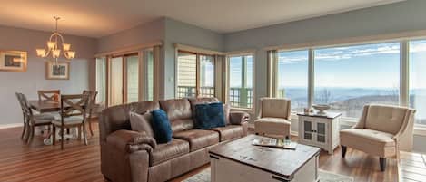 Relax in the great room with a view of the mountains!