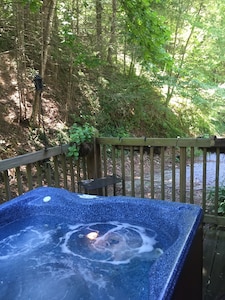 It’s Perfect!! Enjoy an acre of private land and hot tub!