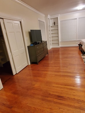 Flat screen TV in Master Bedroom 