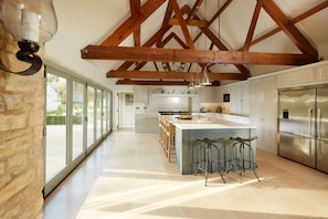 Well equipped kitchen with 5 door Aga.