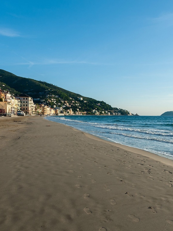 Strand